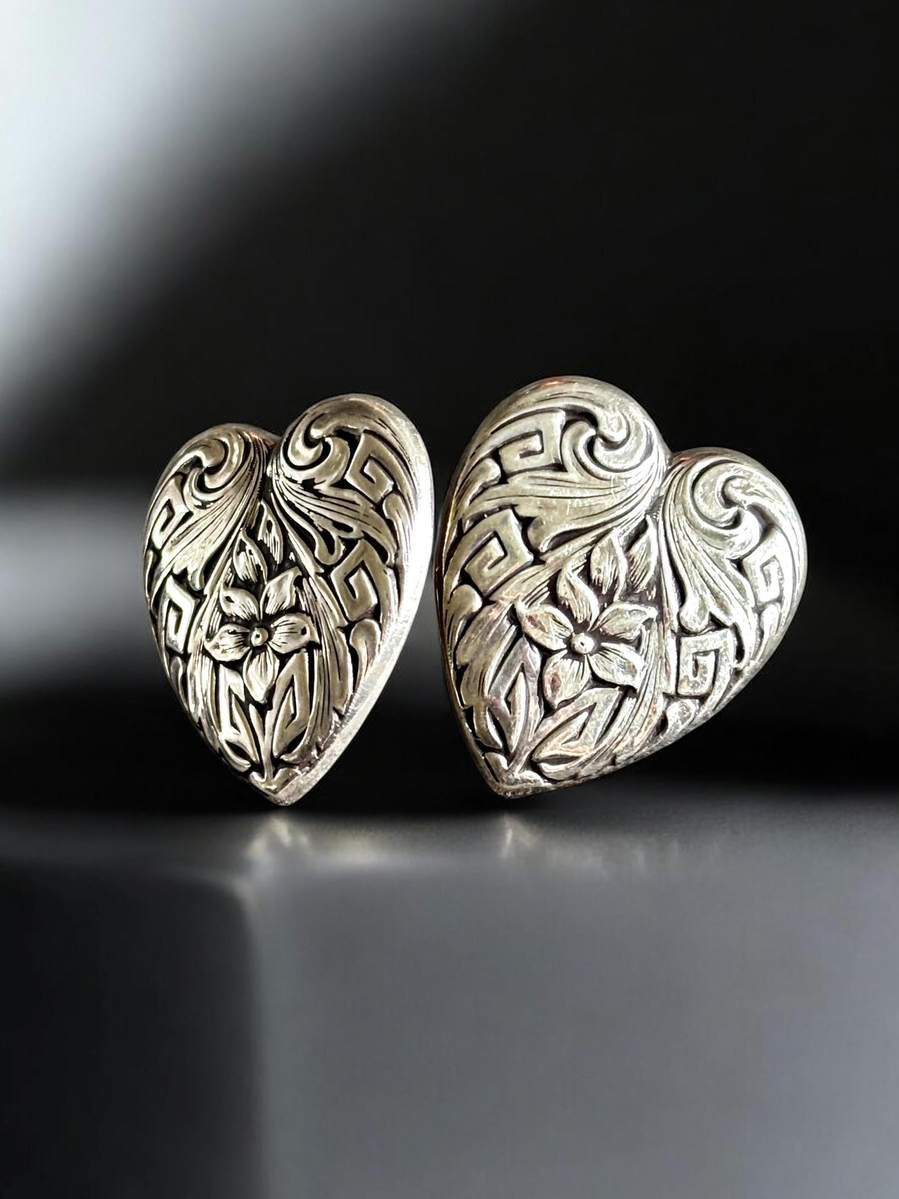 【VINTAGE HOLLYWOOD】Silver Triple Baguette Heart Earrings Vintage Heart-Shaped Earrings Sterling Silver Earrings
