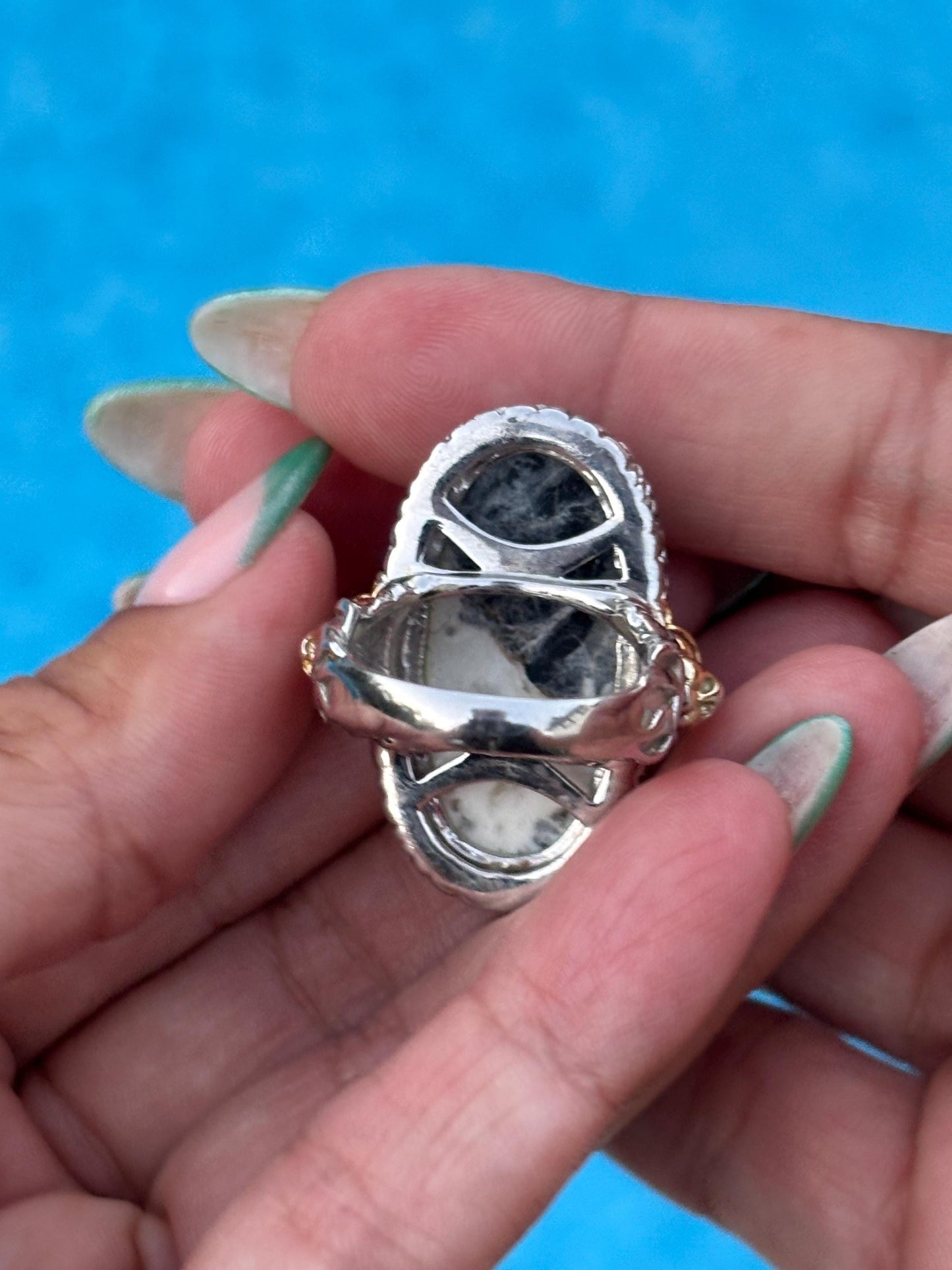 Bold statement cocktail ring with lion motif | Sterling Silver 925 | Size 8
