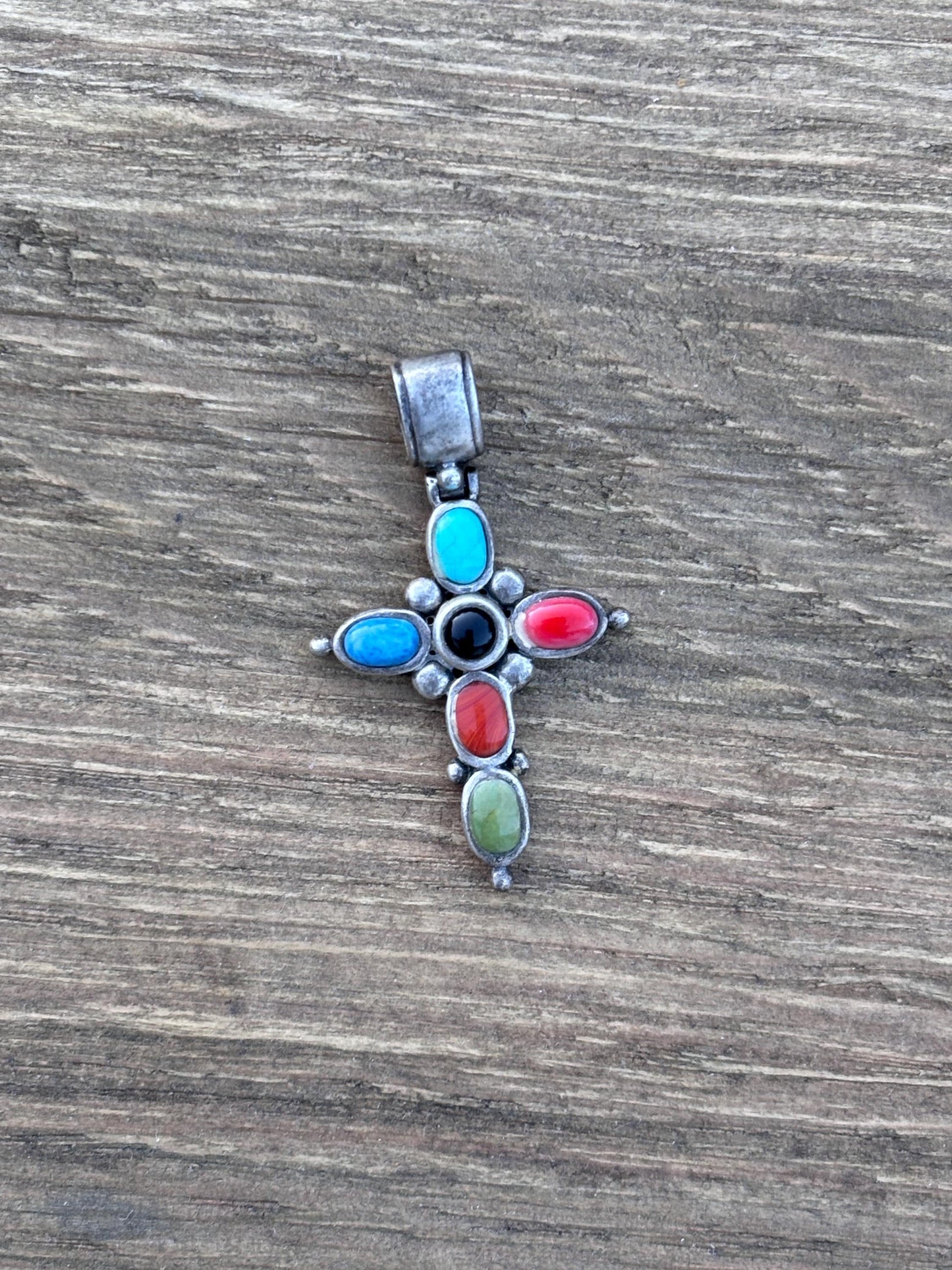 Vintage Sterling Silver Multistone Cross Pendant – Stamped 925 SE