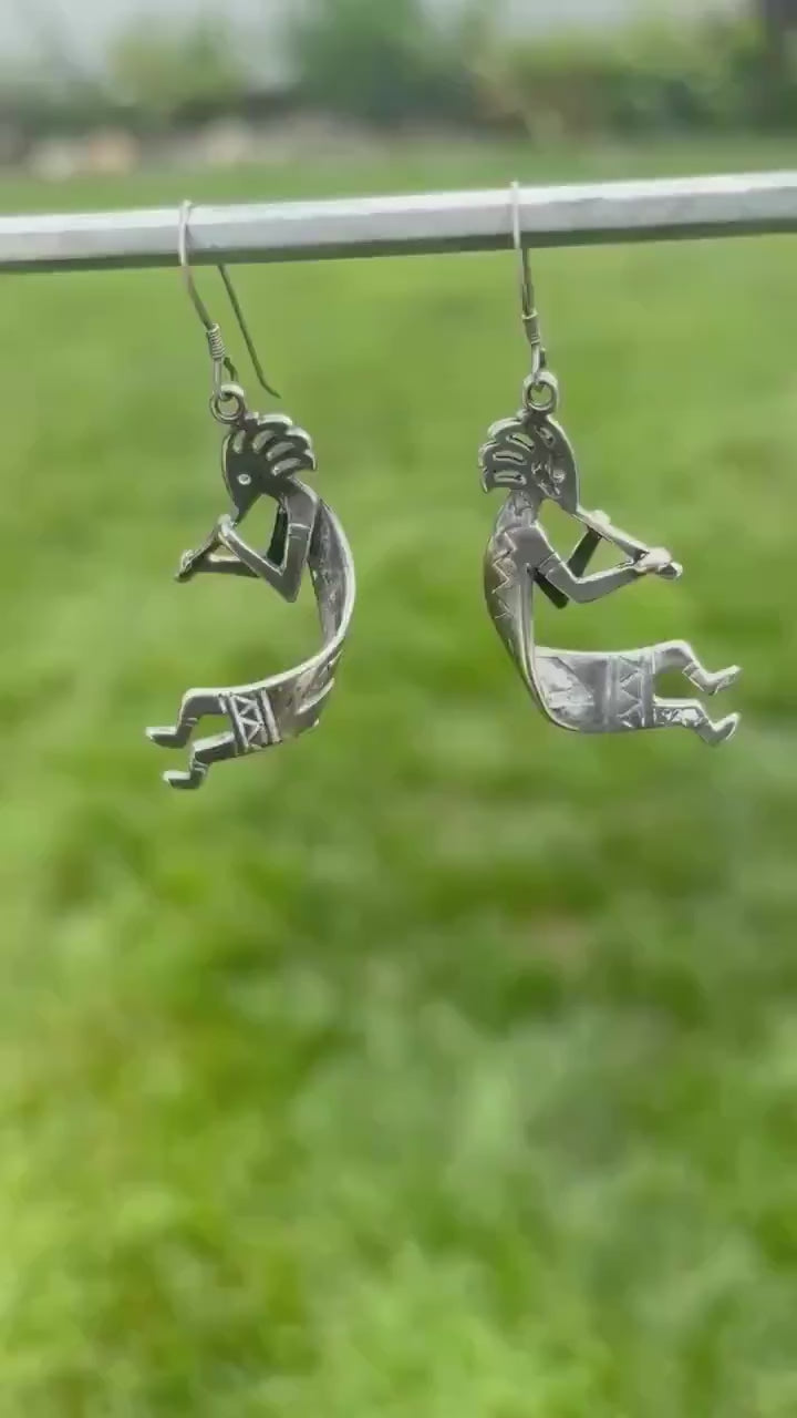Sterling Silver Vintage Southwestern Native American Style Dangle Kokopelli Earrings