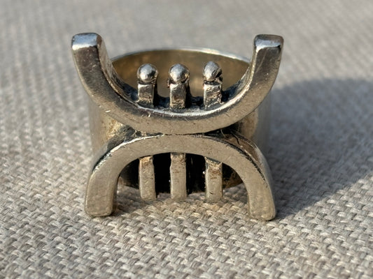 Modernist Sculptural Ring. Size 7