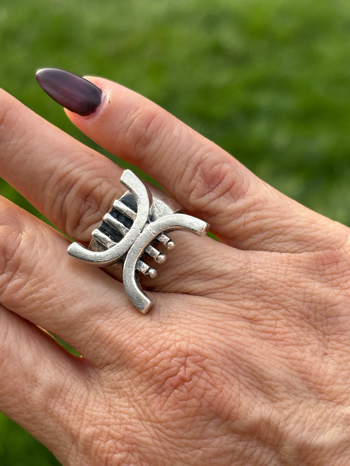 Vintage Sterling Silver Modernist Sculptural Ring. Size 7