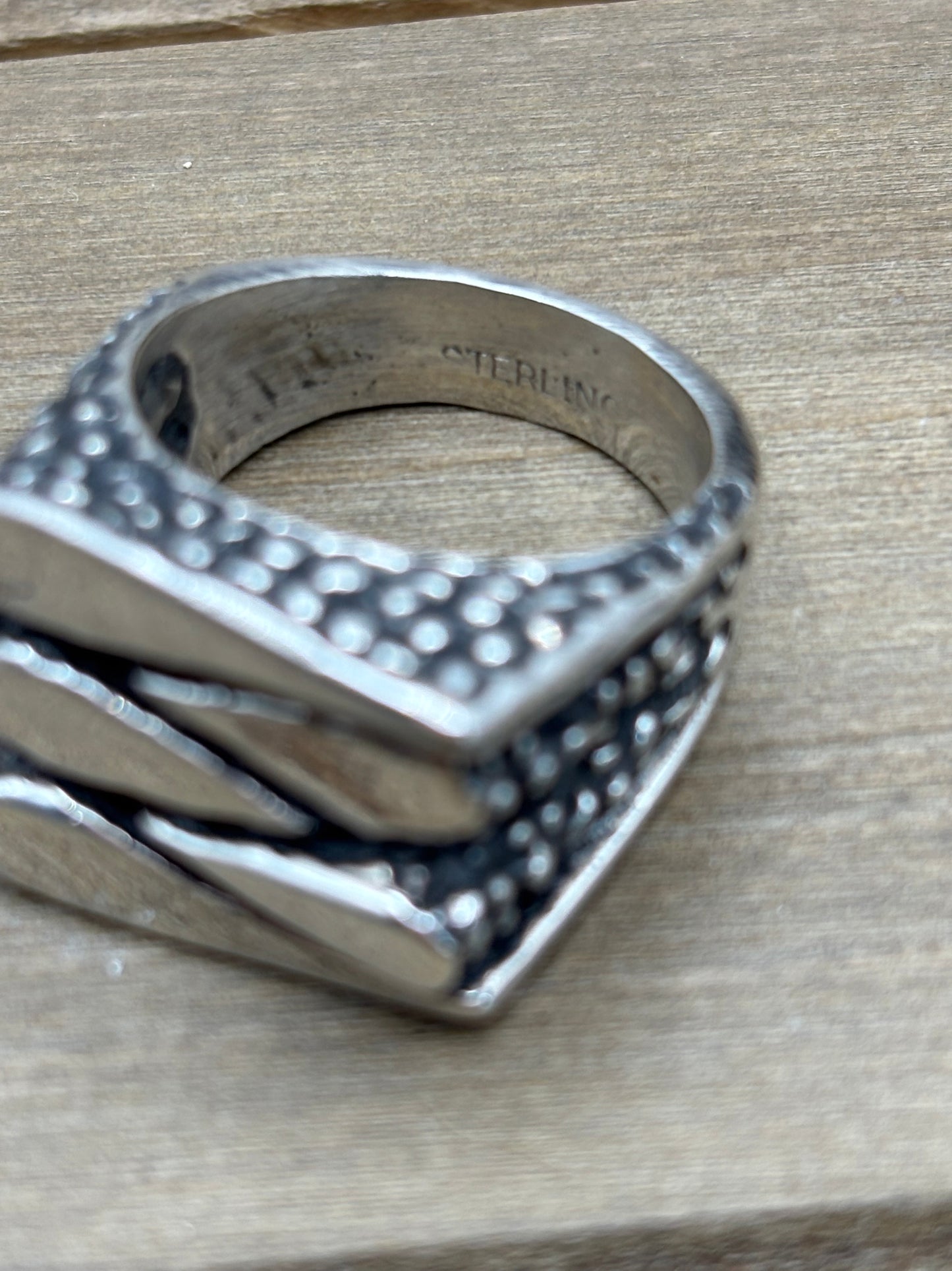 Vintage Sterling Silver Claw Ring. Size 8 3/4