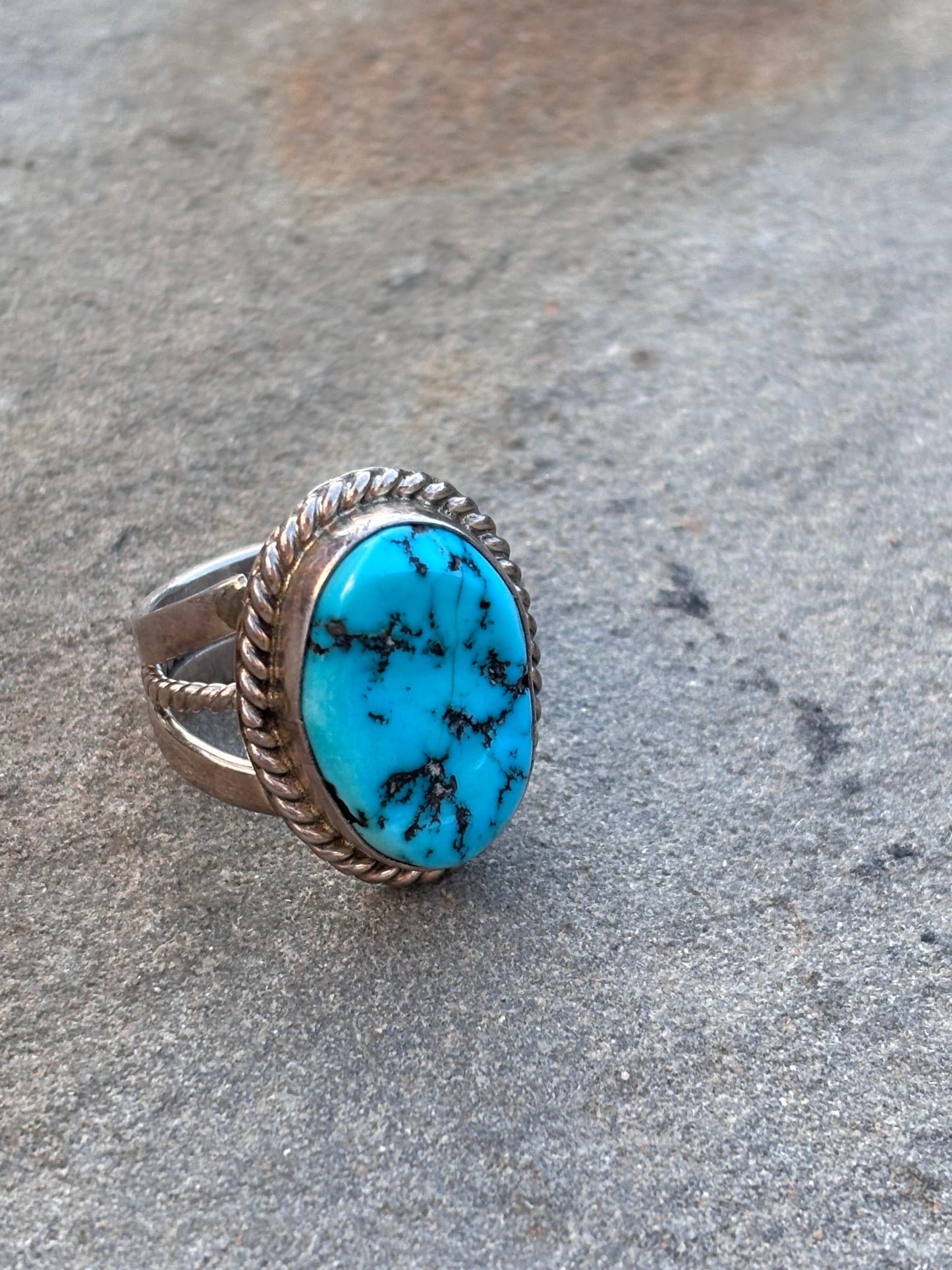 Vintage Navajo Sterling Silver Turquoise Ring. Size 10½