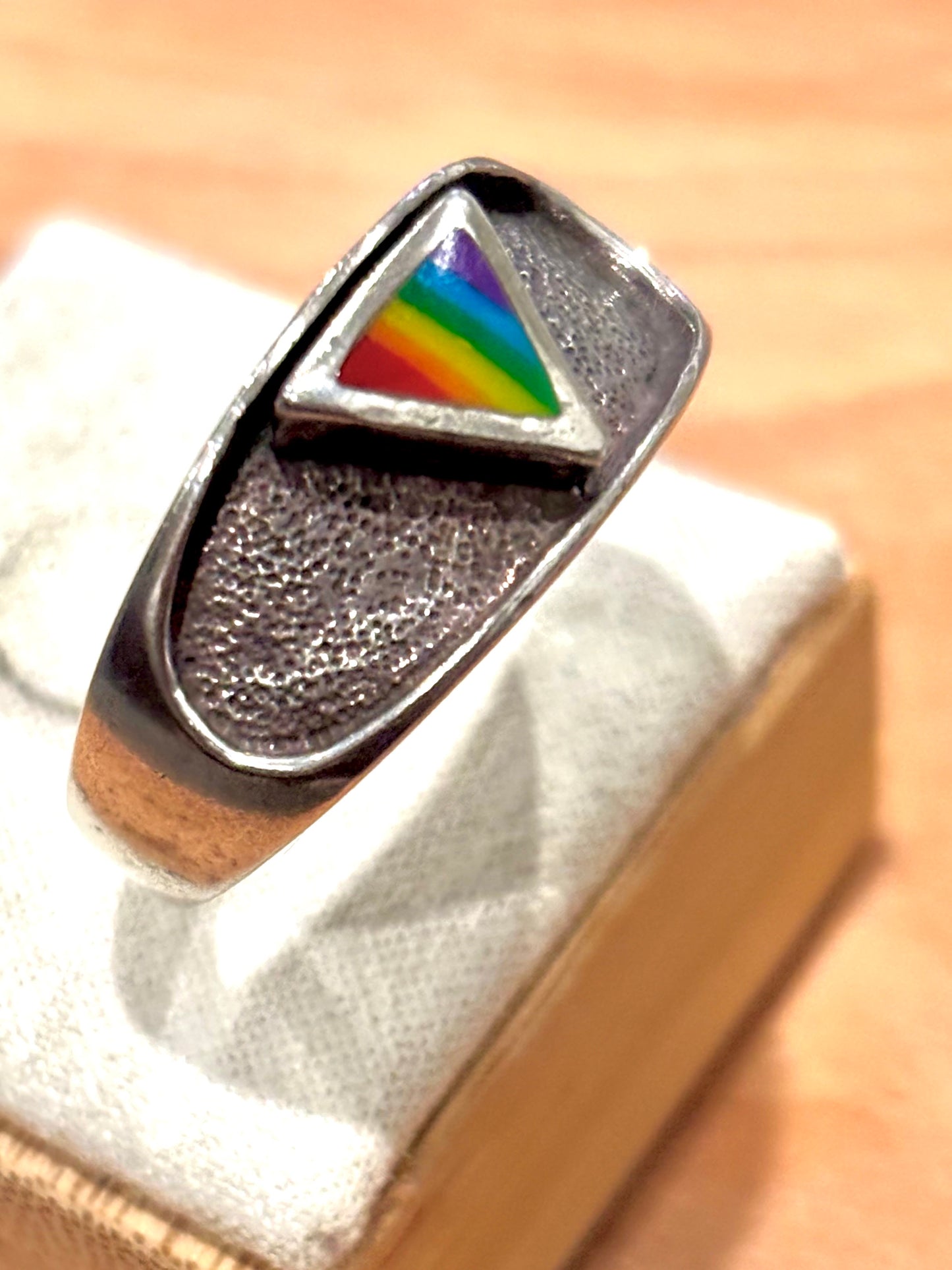 Vintage Peter Stone Sterling Silver Rainbow Ring. Size 13