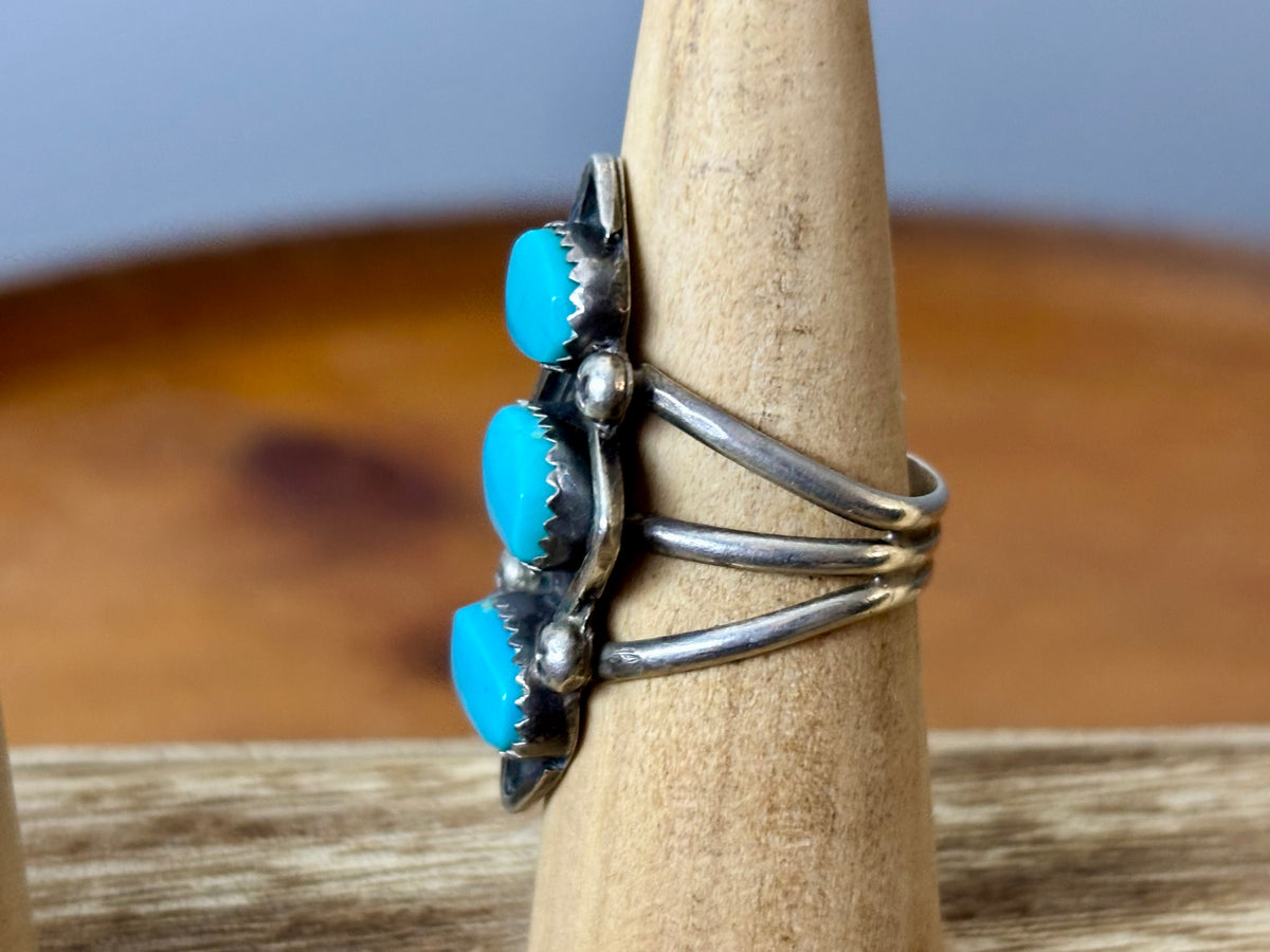 Vintage Sterling Silver Three Stone Turquoise Ring Signed MB. Size 7