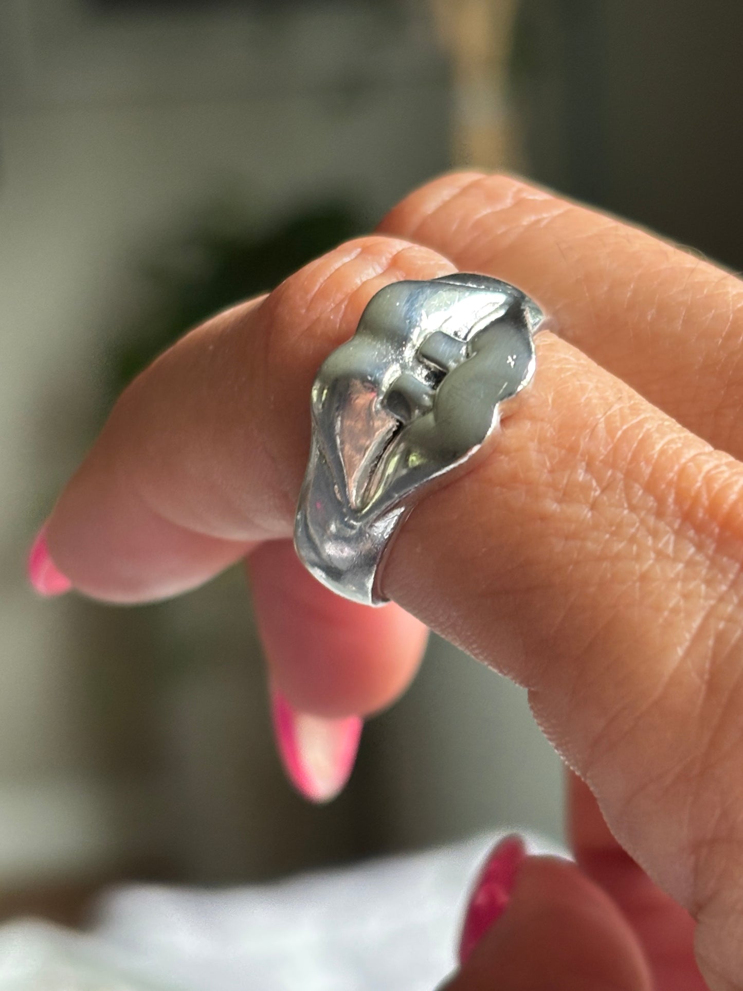 Vintage Sterling Silver Lips Ring. Size 10