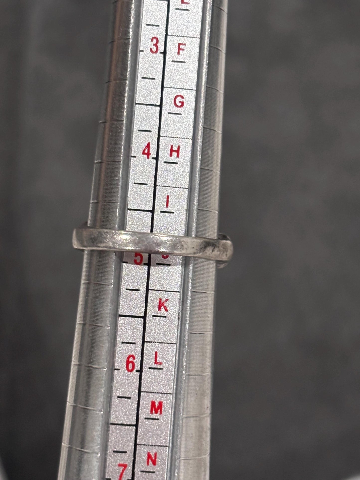 Sterling Silver Claddagh Ring with Blue-Green Heart Accent Stone – Size 4.75