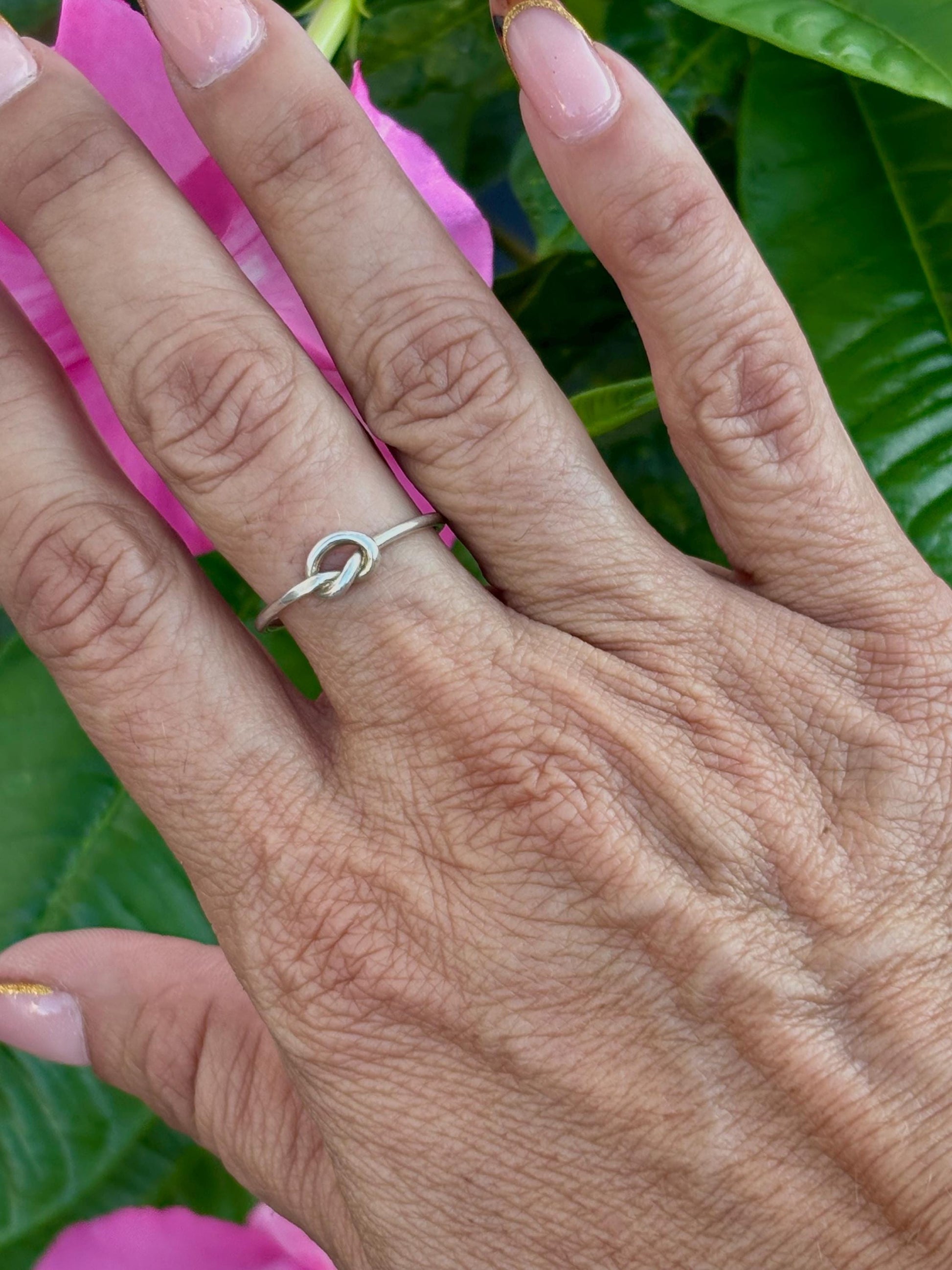 Sterling Silver Love Knot Ring | Size 7.75 Minimalist Everyday Jewelry. Stackable Design.