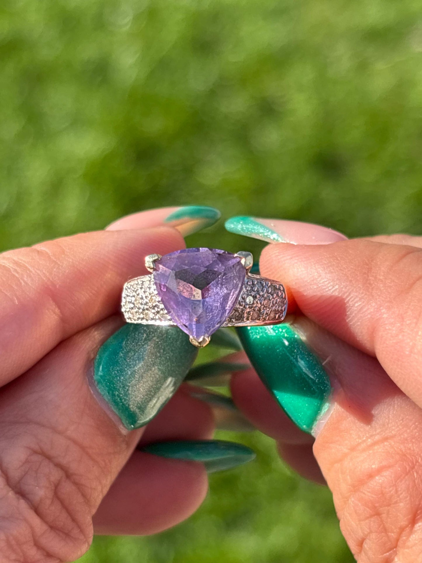 10K Gold Amethyst and Diamond Ring – Size 8 – Trillion Cut