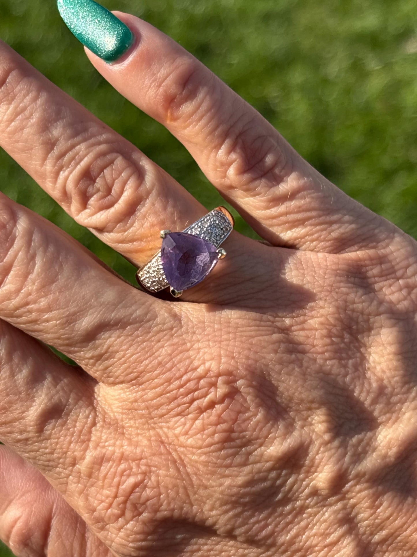 10K Gold Amethyst and Diamond Ring - Size 8 - Trillion Cut